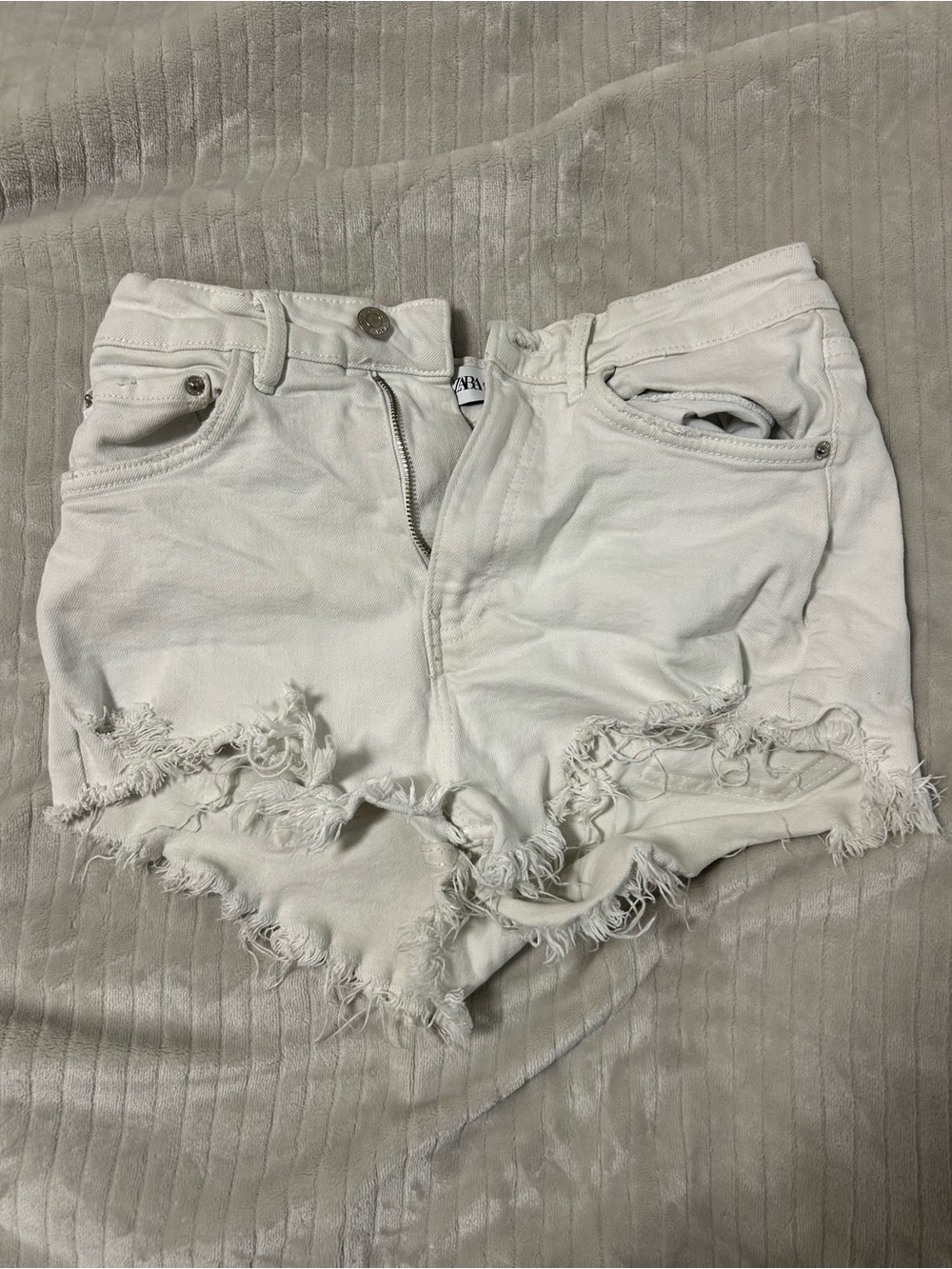 Zara White Distressed Denim Cutoff Shorts